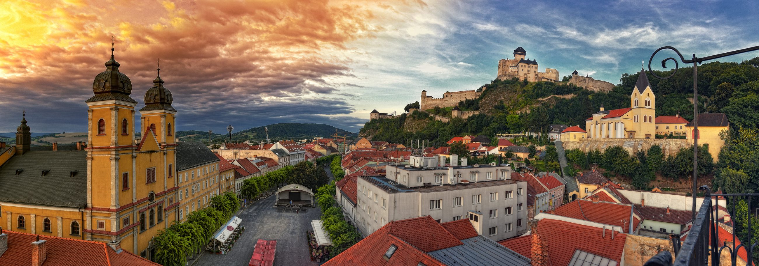 Panoráma Trenčína s hradom